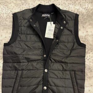 Black ~ BARBOUR MEN’S ESSENTIAL GILET VEST MSRP$195 COZY + BRITISH Heritage